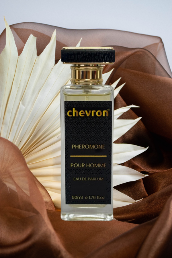 Chevron Pheromone Etkili Afrodizyak Kalıcı EDP Parfüm 50 ml Chevron Pheromone Etkili Afrodizyak Kalıcı EDP Parfüm 50 ml